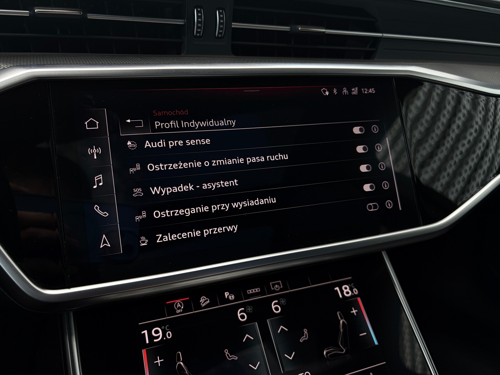 Audi A6 allroad - zdjęcie 35