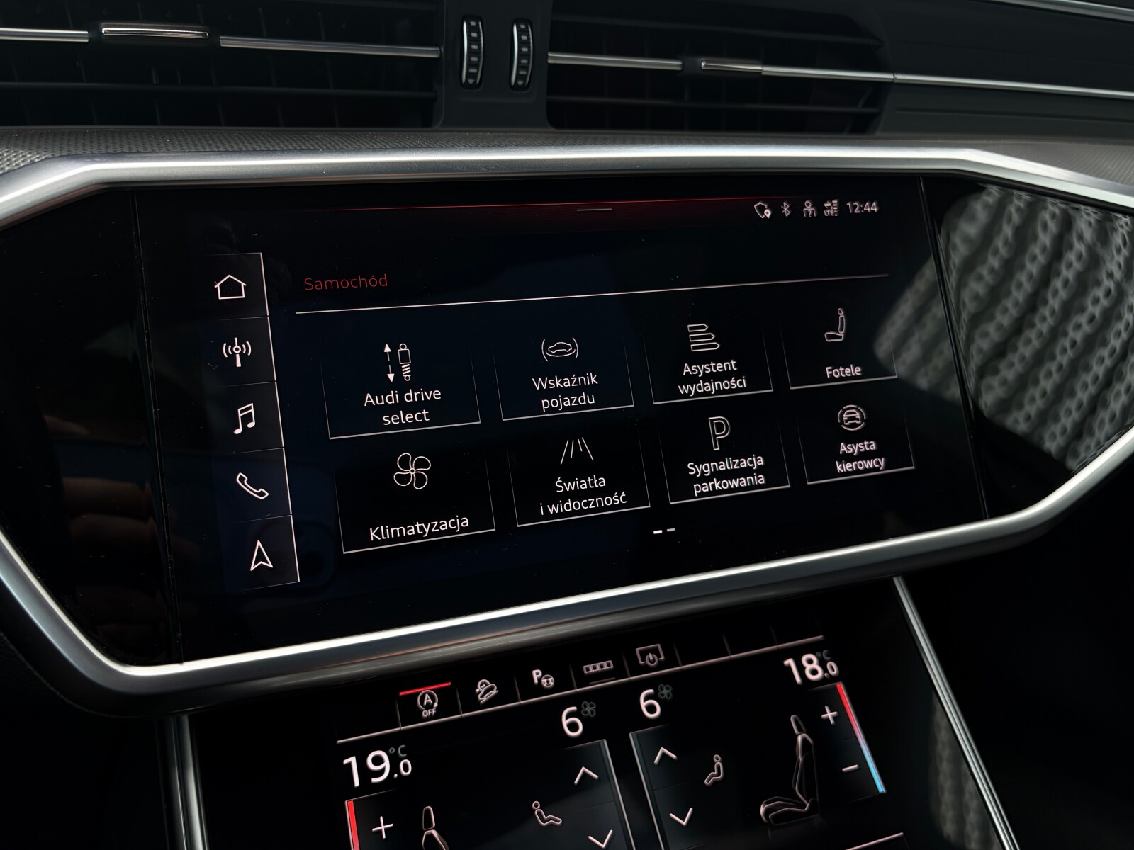 Audi A6 allroad - zdjęcie 30