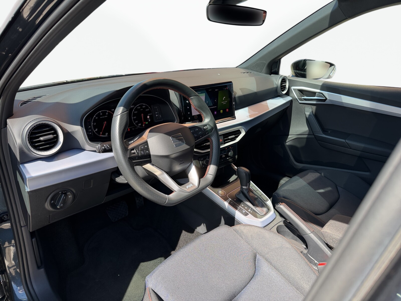 Seat Arona - zdjęcie 9