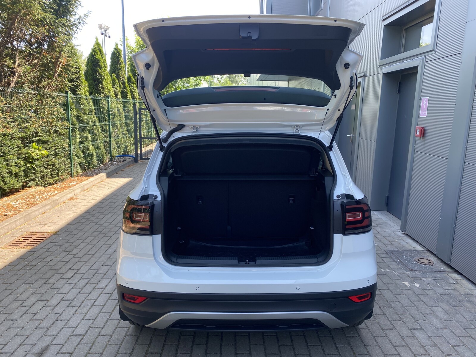 Volkswagen T-Cross - zdjęcie 24