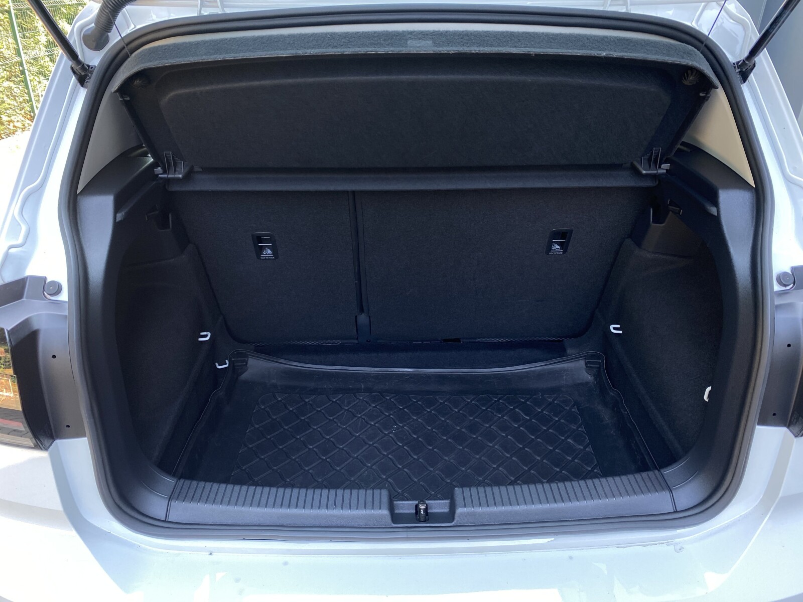 Volkswagen T-Cross - zdjęcie 25