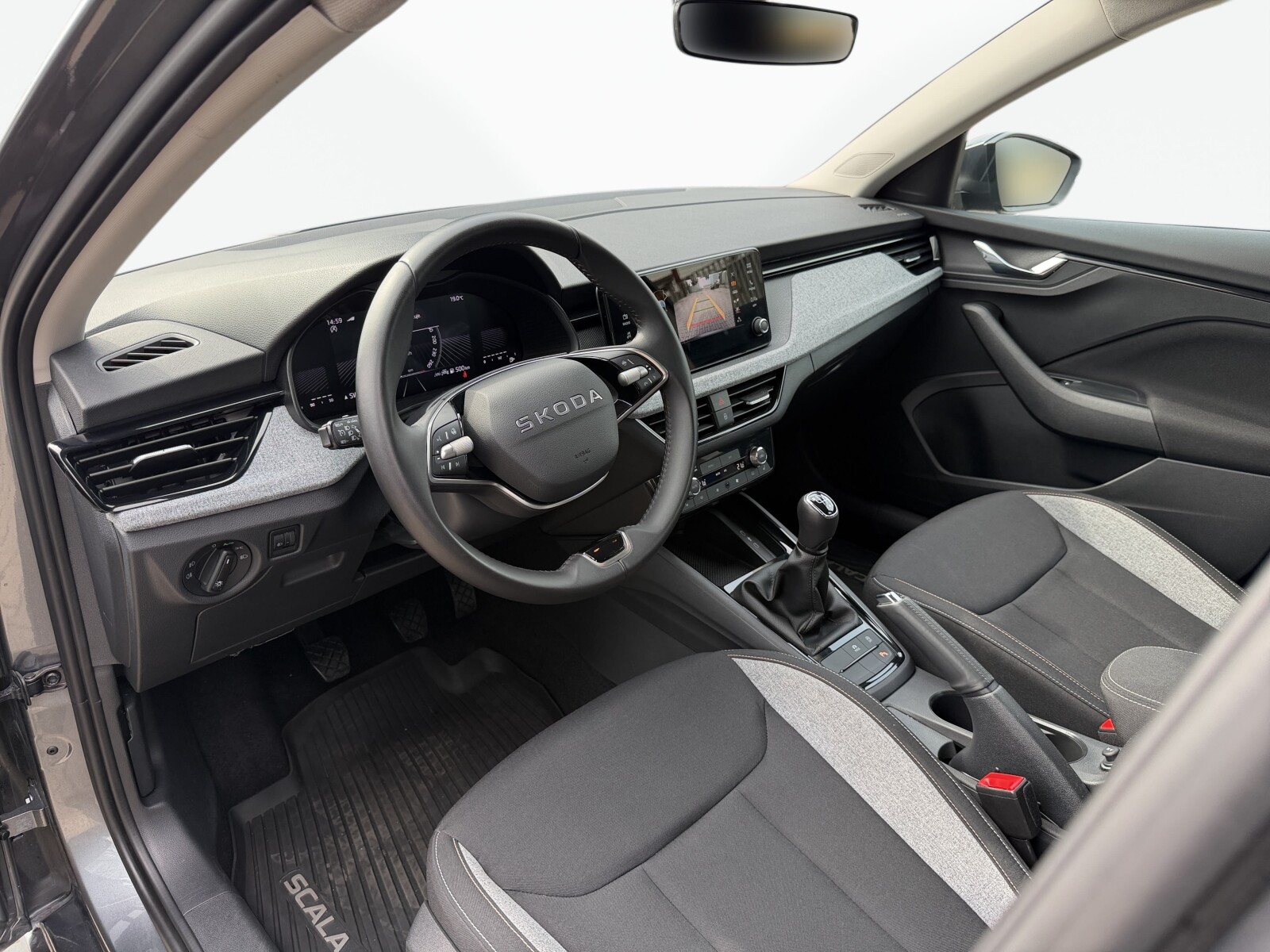 Škoda Scala - zdjęcie 9