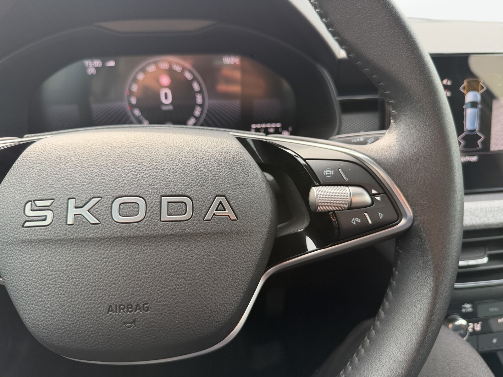 Škoda Scala - zdjęcie 16