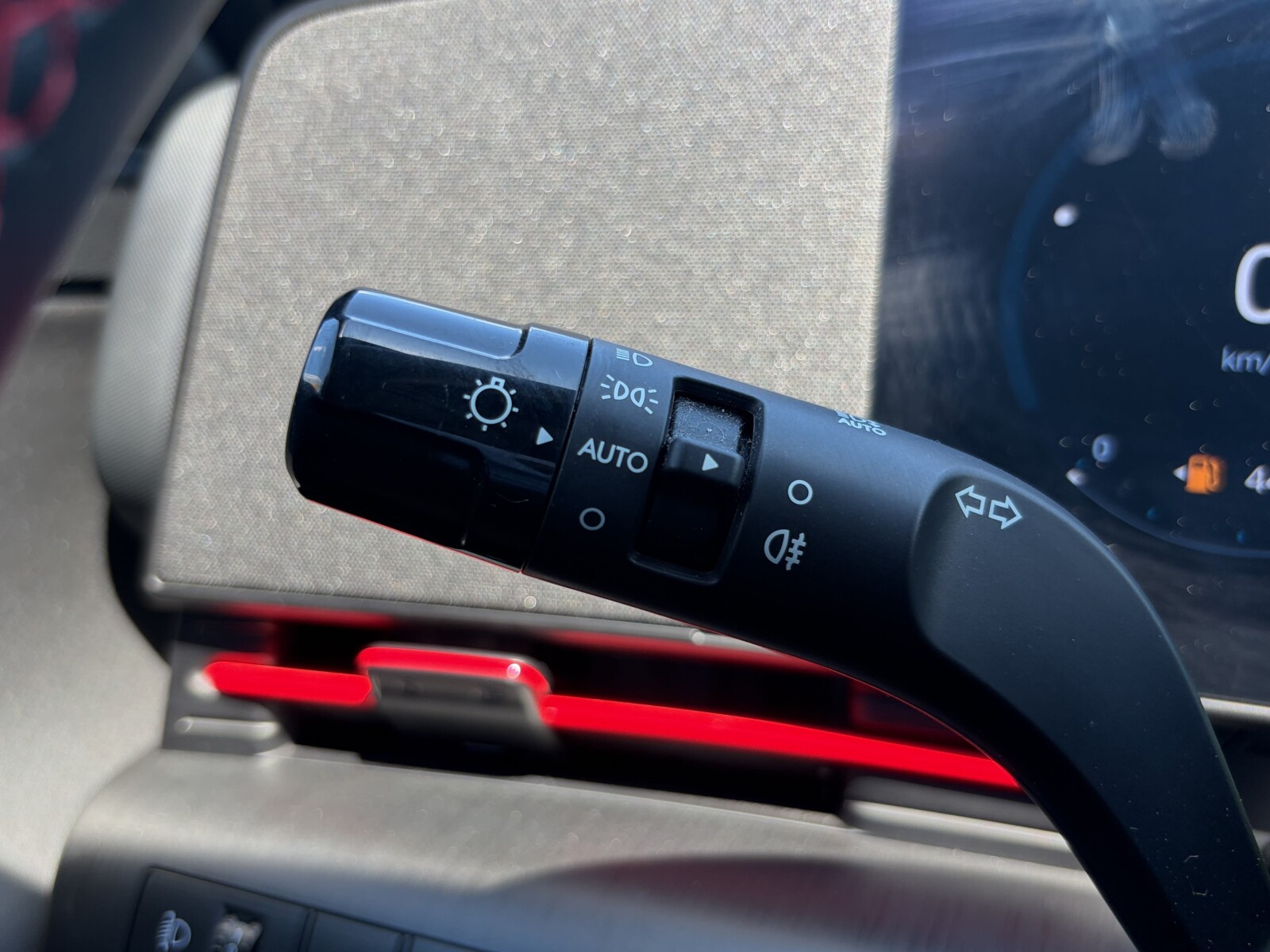 Hyundai Kona - zdjęcie 36