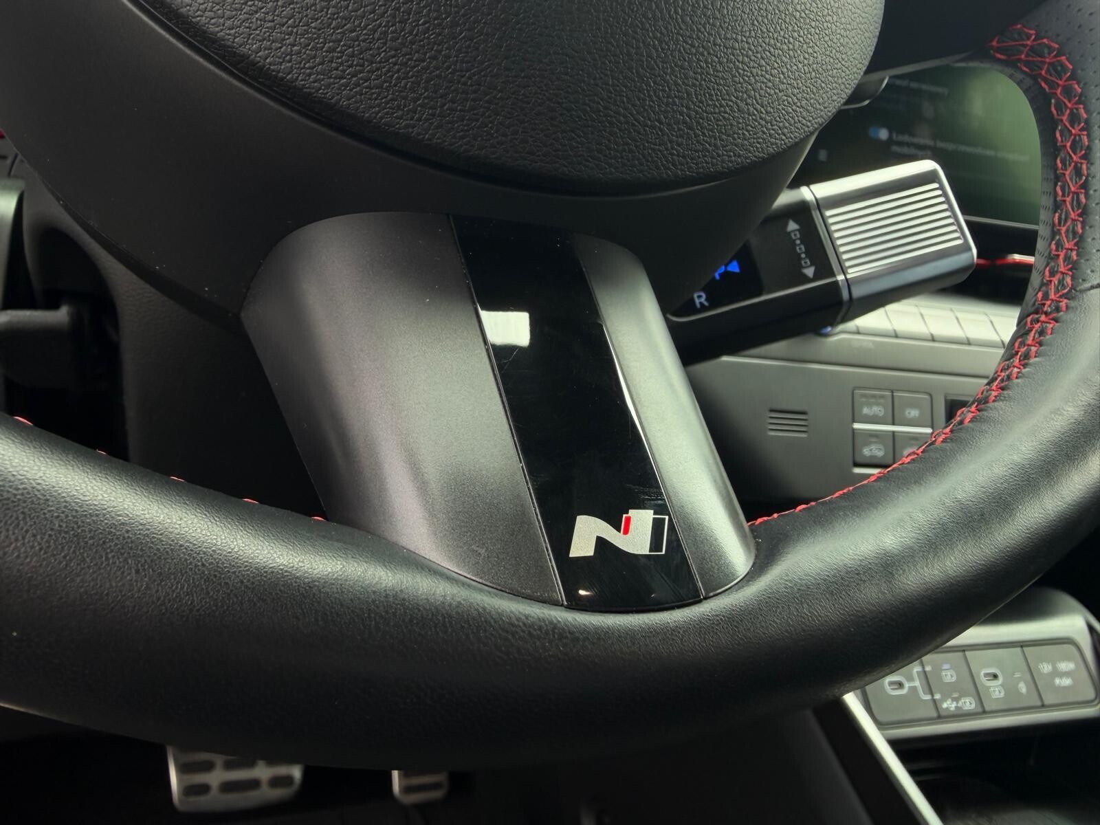 Hyundai Kona - zdjęcie 11