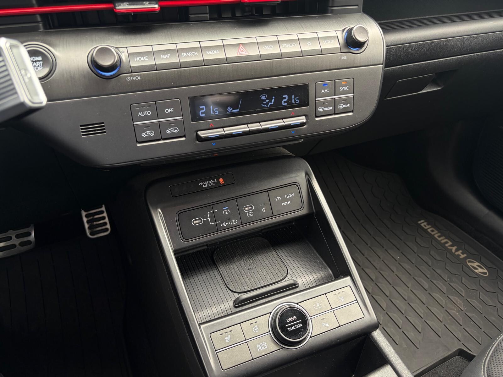 Hyundai Kona - zdjęcie 23