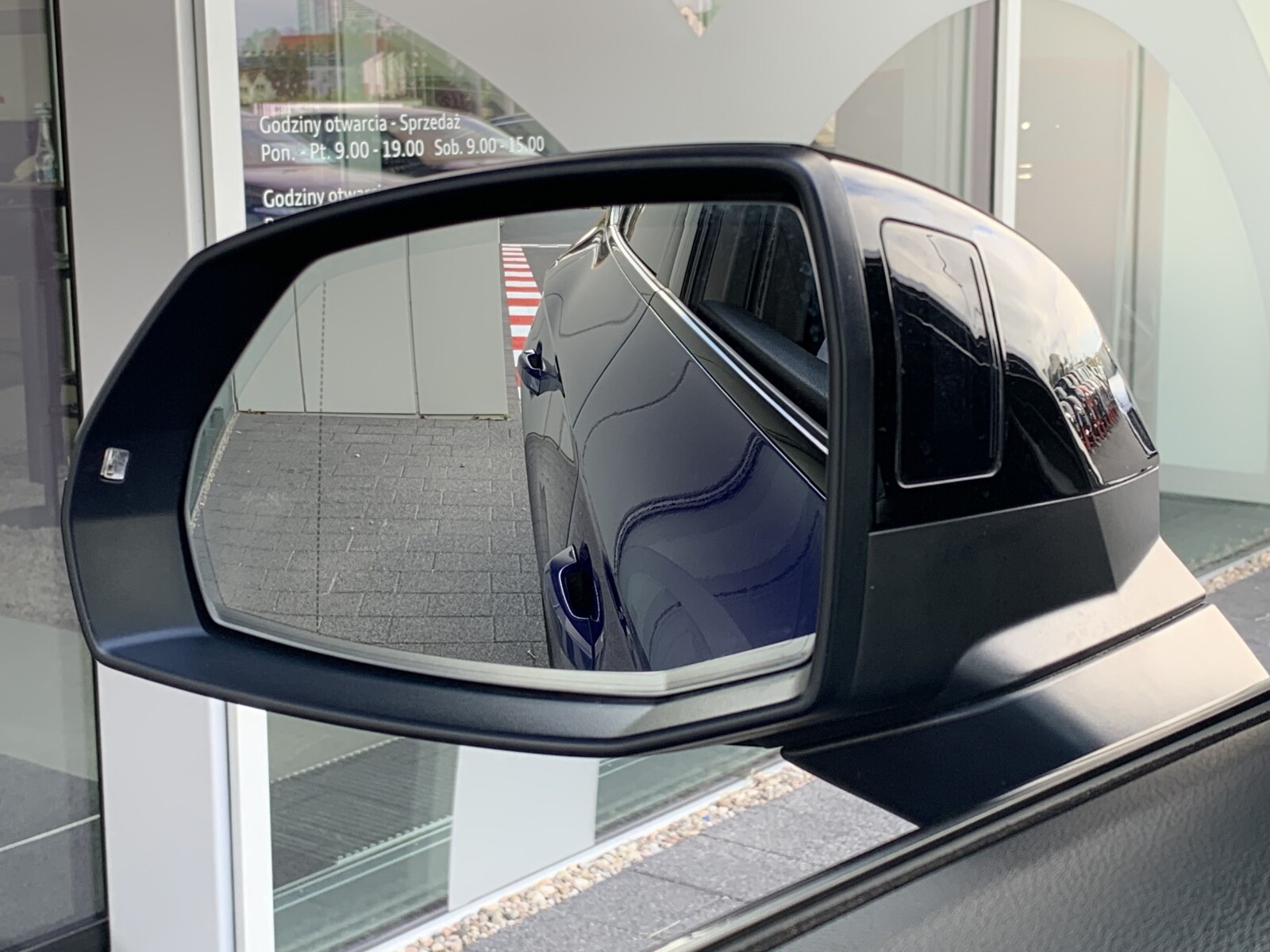 Audi Q5 Sportback - zdjęcie 23