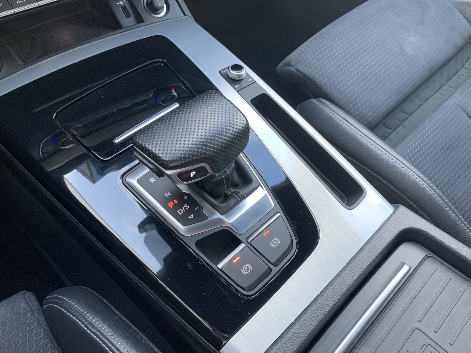 Audi Q5 Sportback - zdjęcie 20