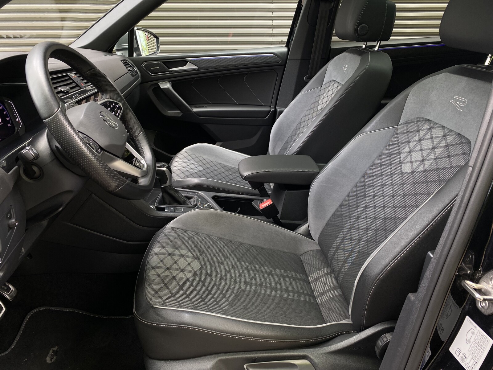 Volkswagen Tiguan Allspace - zdjęcie 10