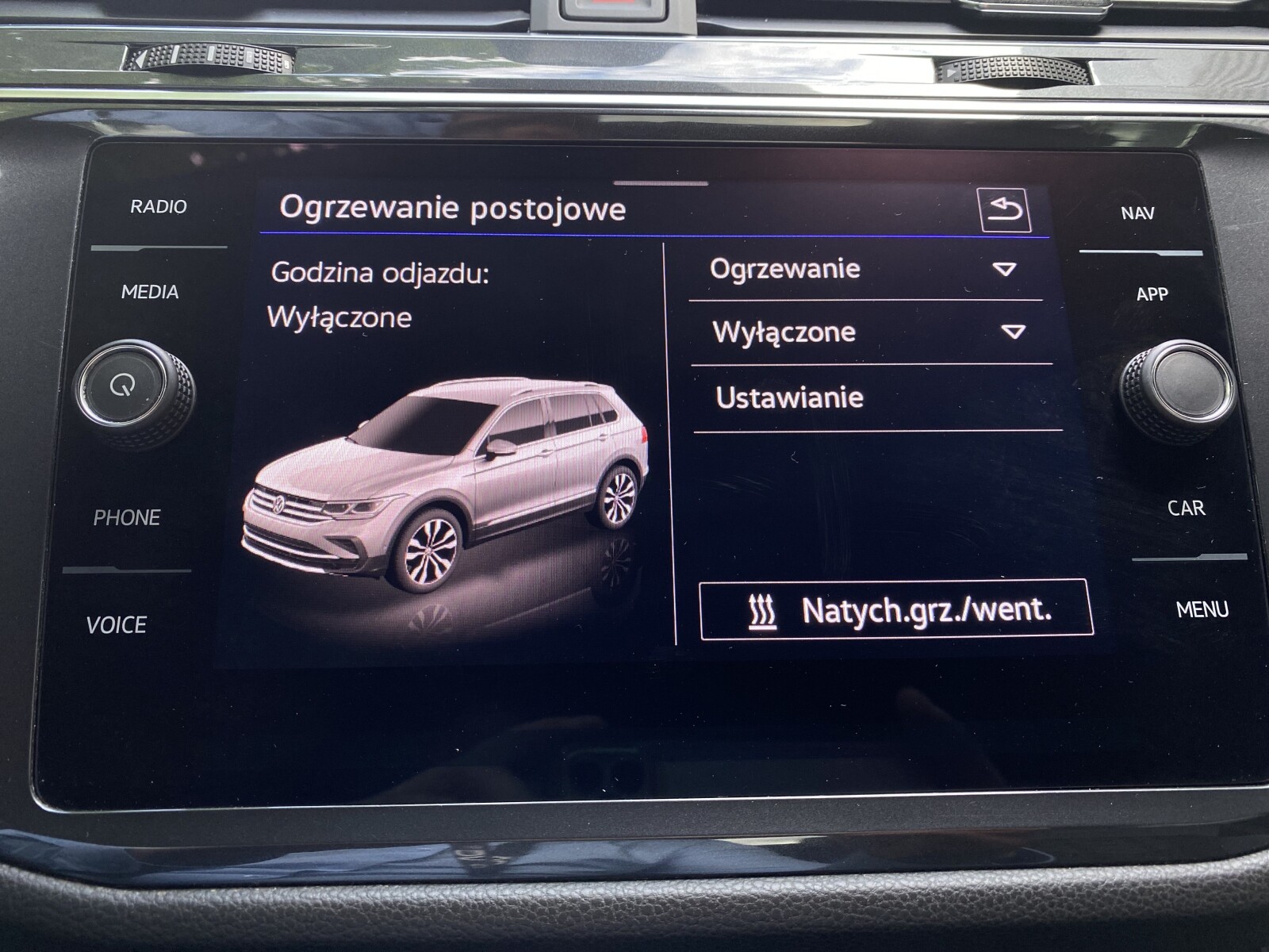 Volkswagen Tiguan Allspace - zdjęcie 31