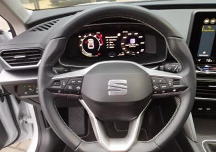 Seat Leon - zdjęcie 8