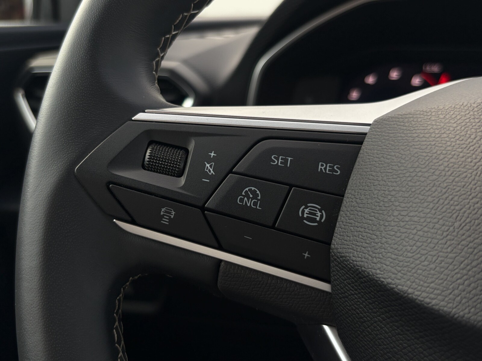 Seat Leon - zdjęcie 14