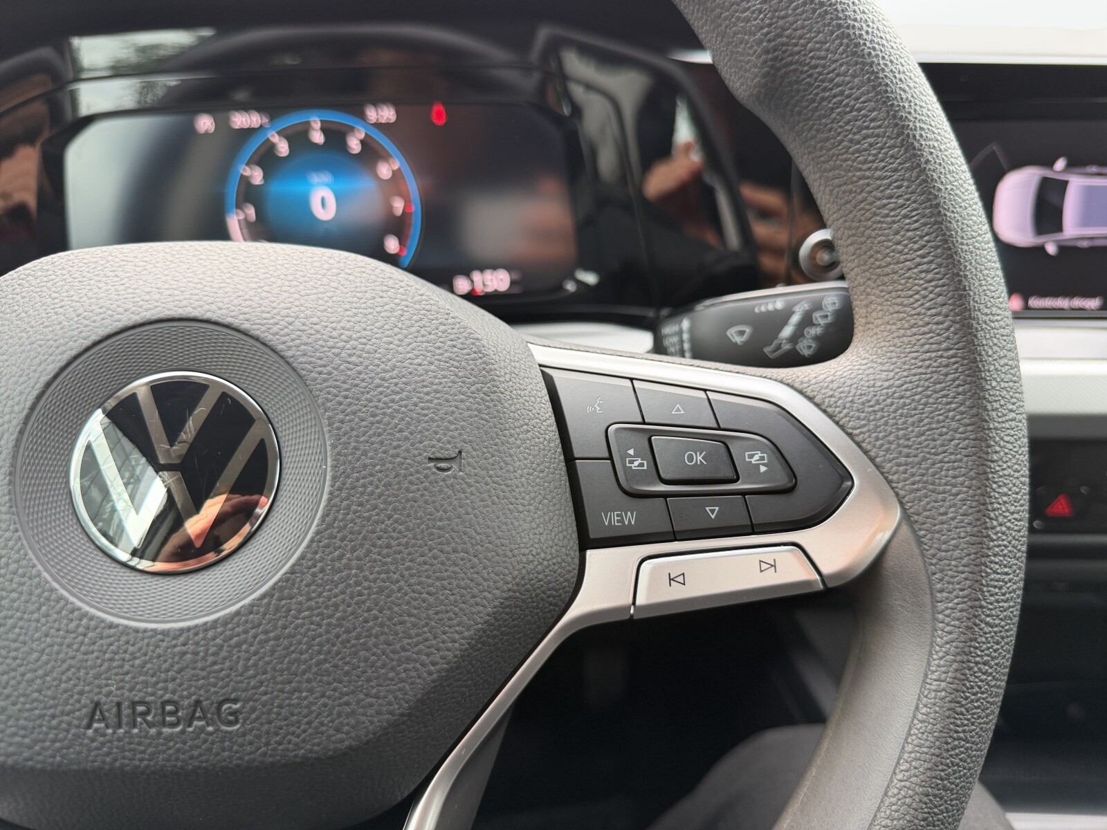 Volkswagen Golf Variant - zdjęcie 14
