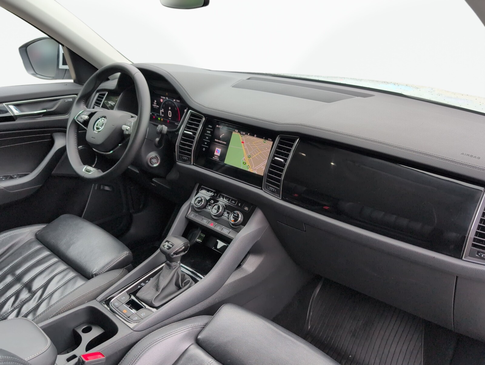 Škoda Kodiaq - zdjęcie 16