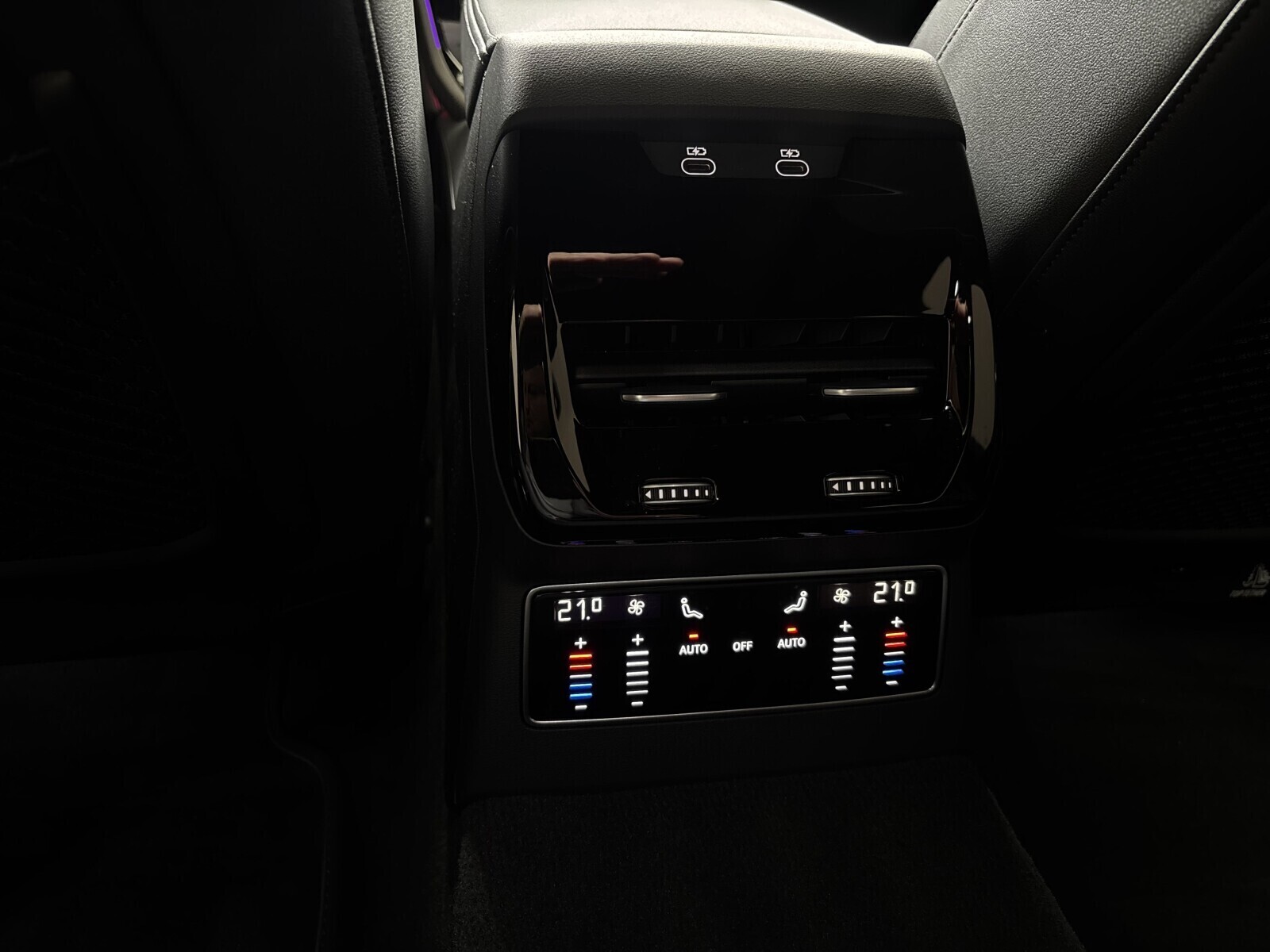 Audi A6 Avant - zdjęcie 26