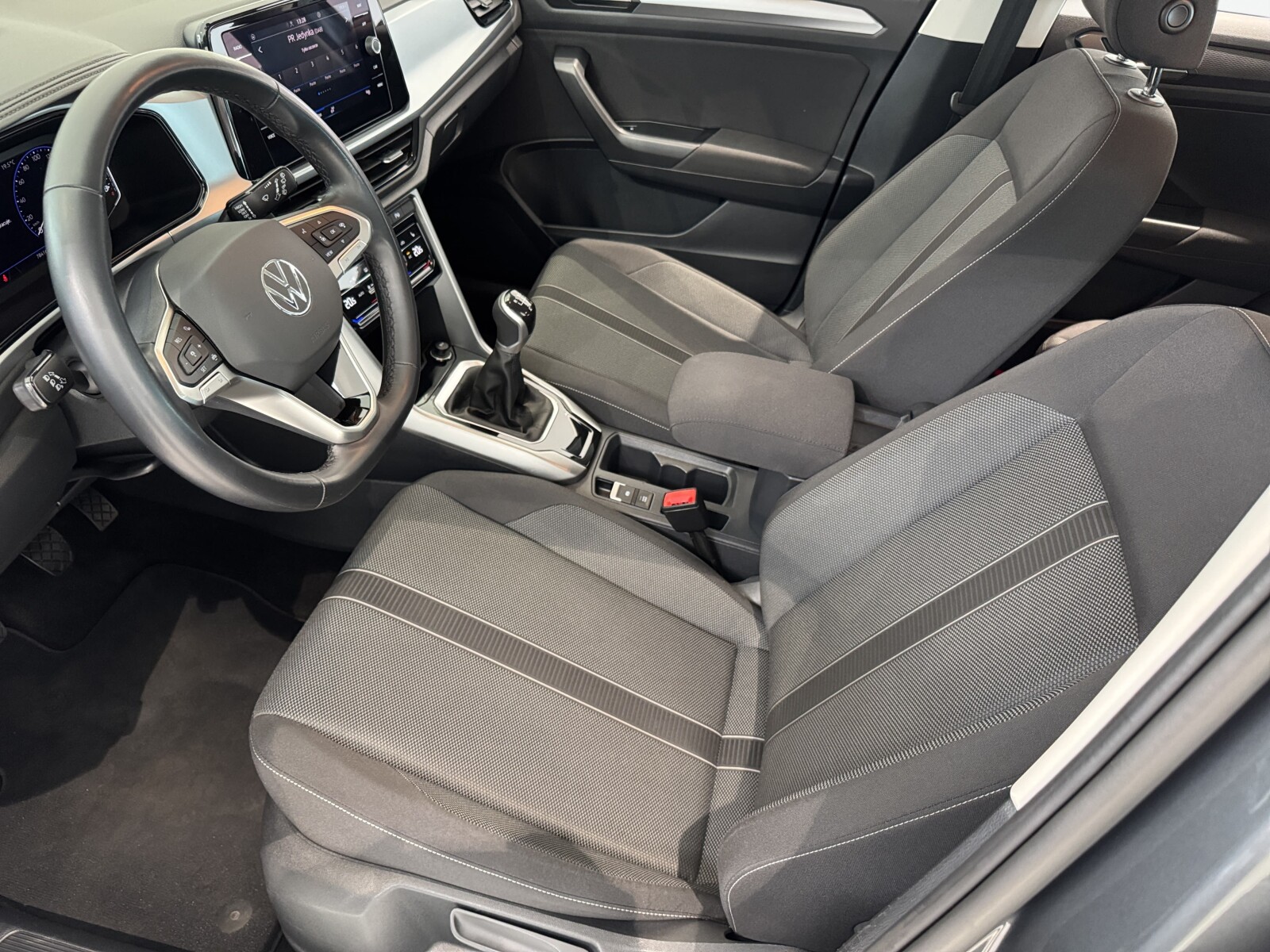 Volkswagen T-Roc - zdjęcie 10