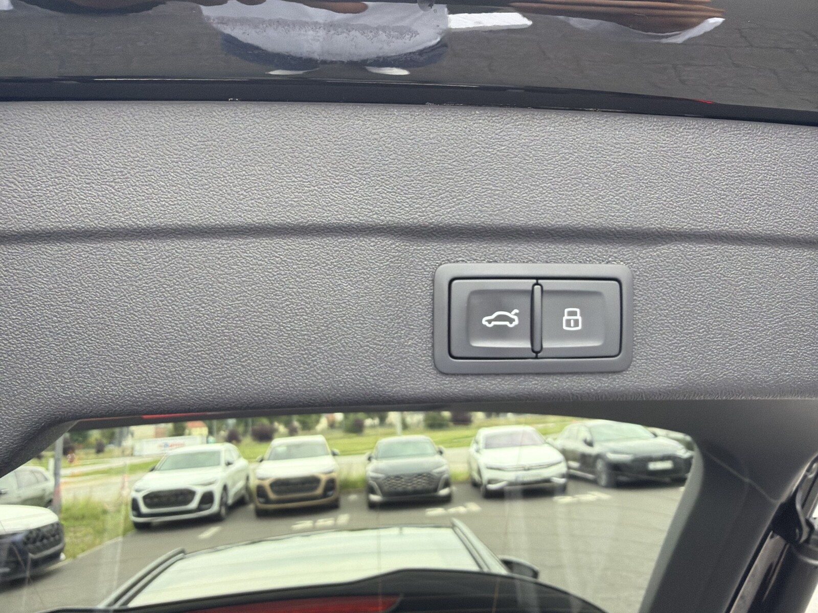 Audi A6 Avant - zdjęcie 30