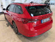 Škoda Octavia Combi - zdjęcie 3