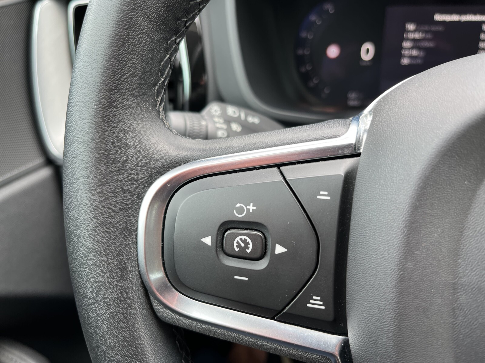 Volvo XC 60 - zdjęcie 27