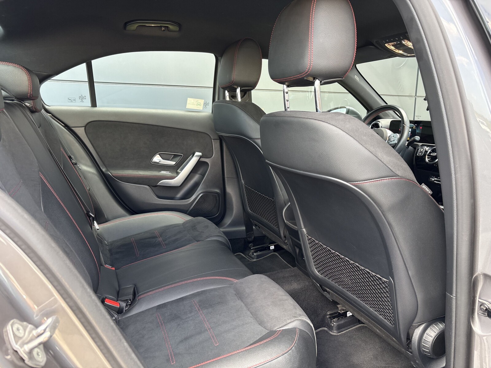 Mercedes-Benz A 200 - zdjęcie 29
