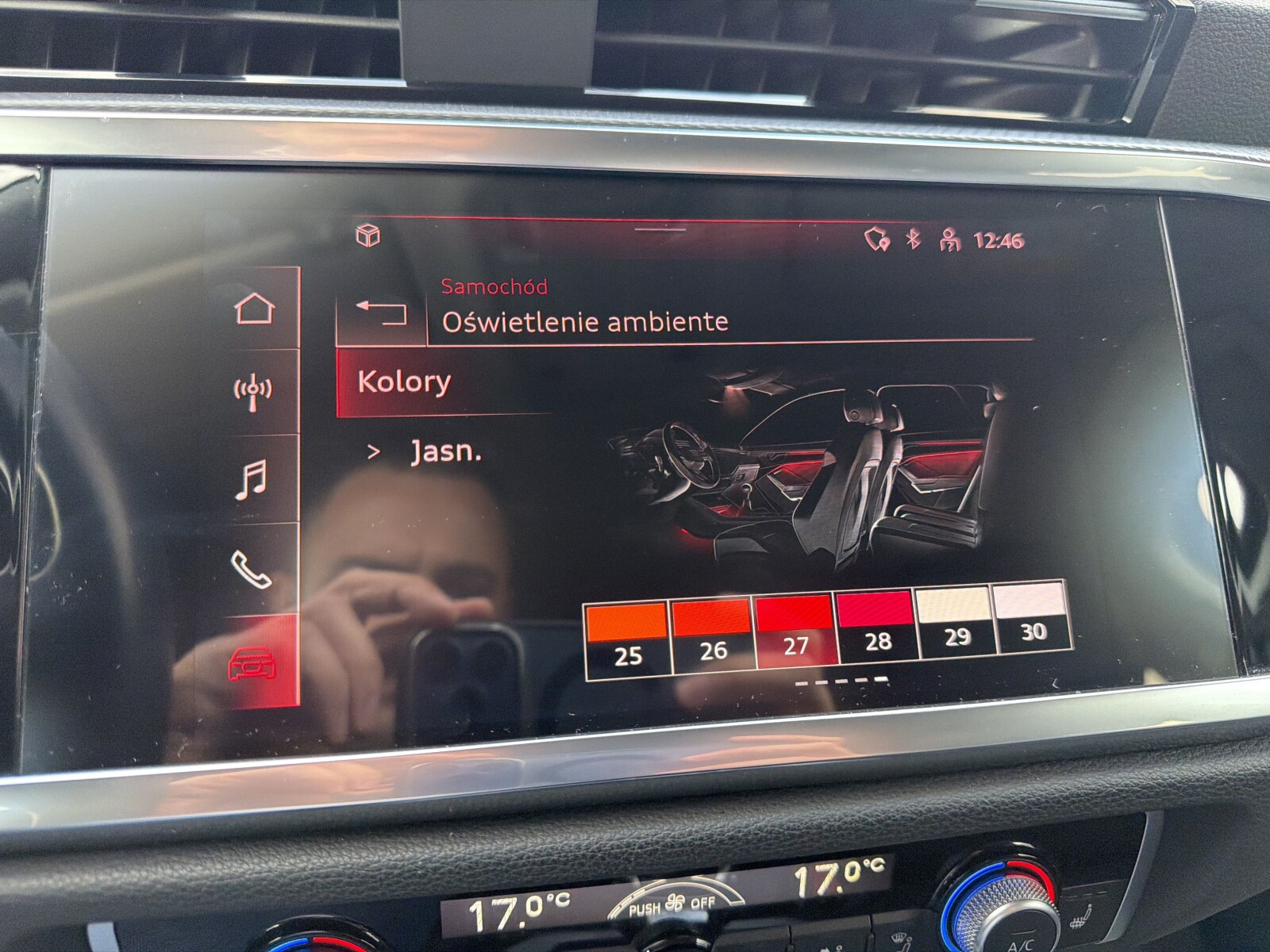 Audi Q3 Sportback - zdjęcie 32