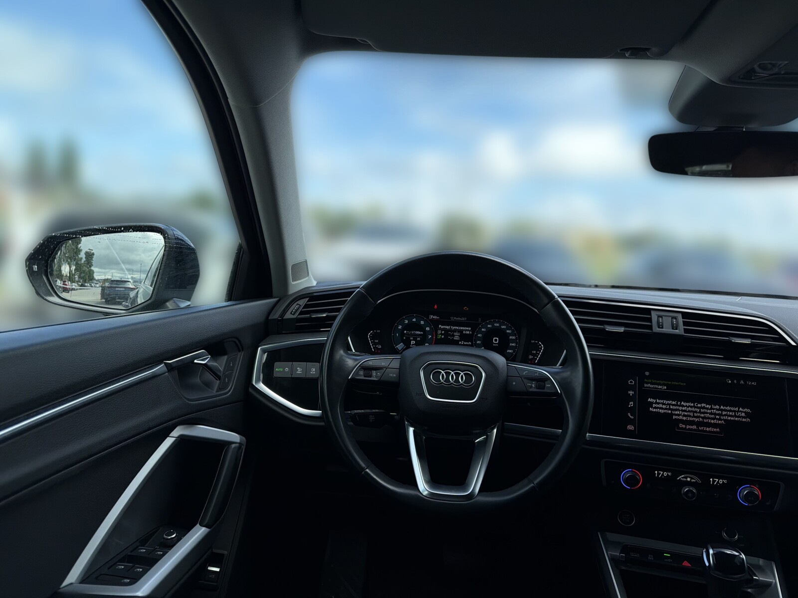 Audi Q3 Sportback - zdjęcie 21
