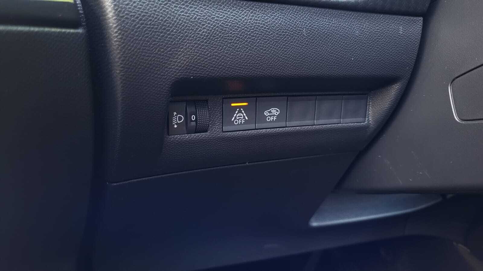 Peugeot 2008 - zdjęcie 16