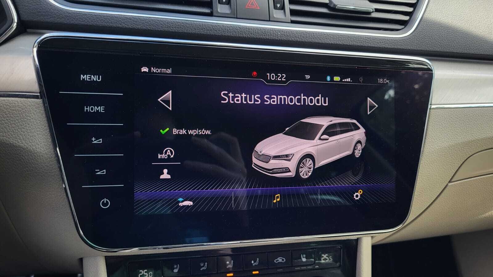 Škoda Superb Combi - zdjęcie 26