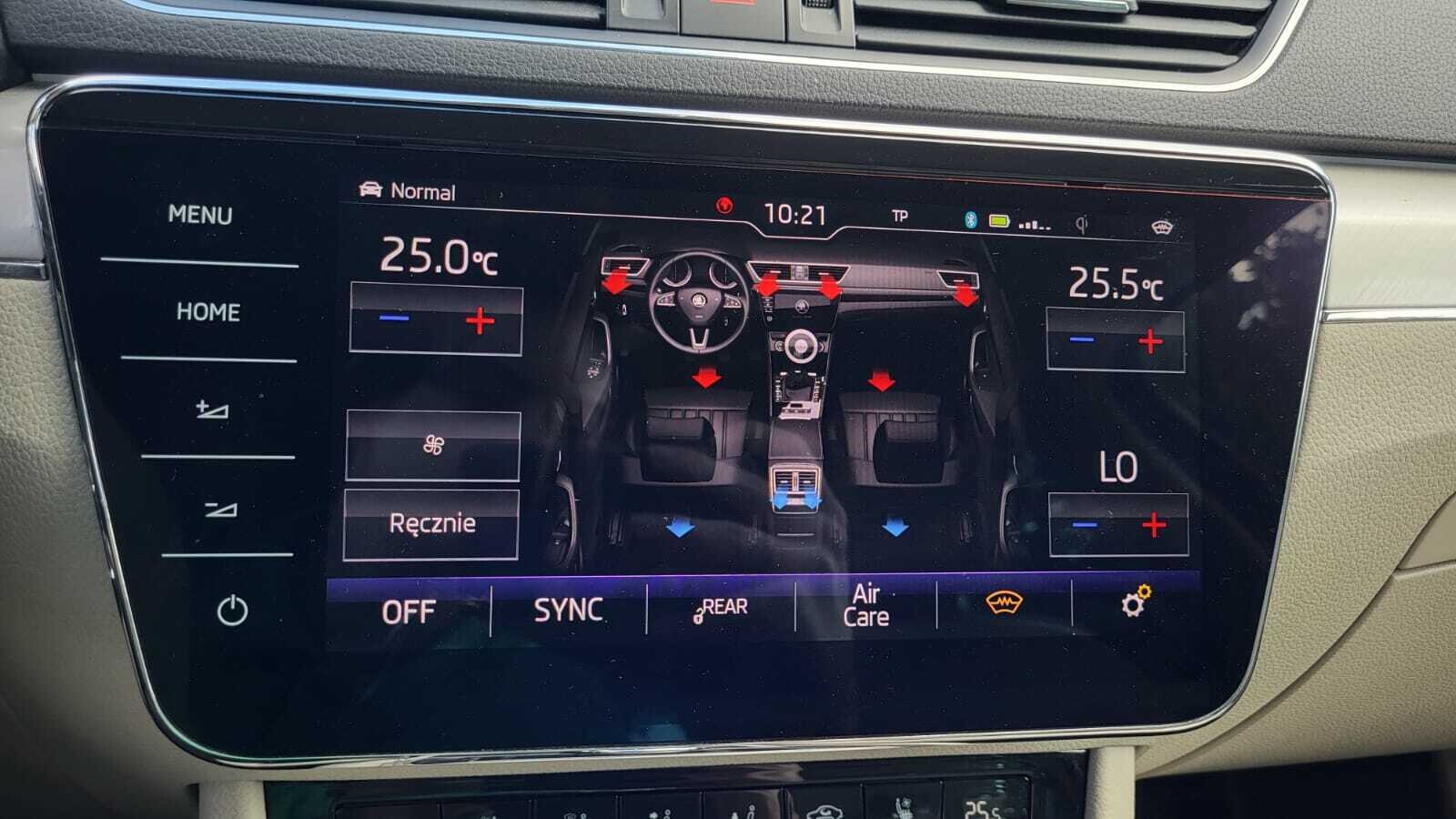 Škoda Superb Combi - zdjęcie 28