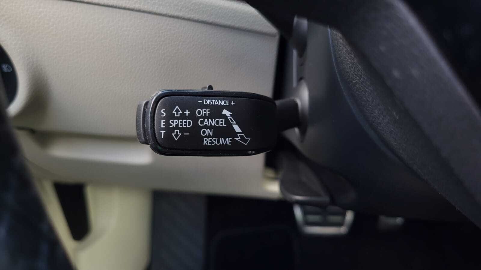 Škoda Superb Combi - zdjęcie 22
