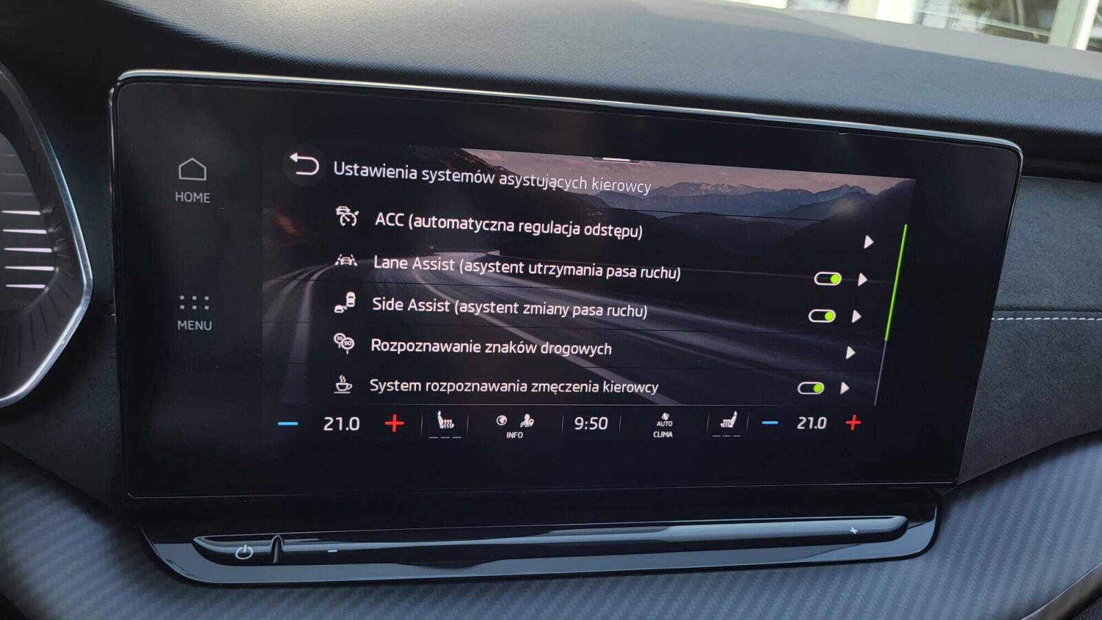 Škoda Octavia Combi - zdjęcie 31