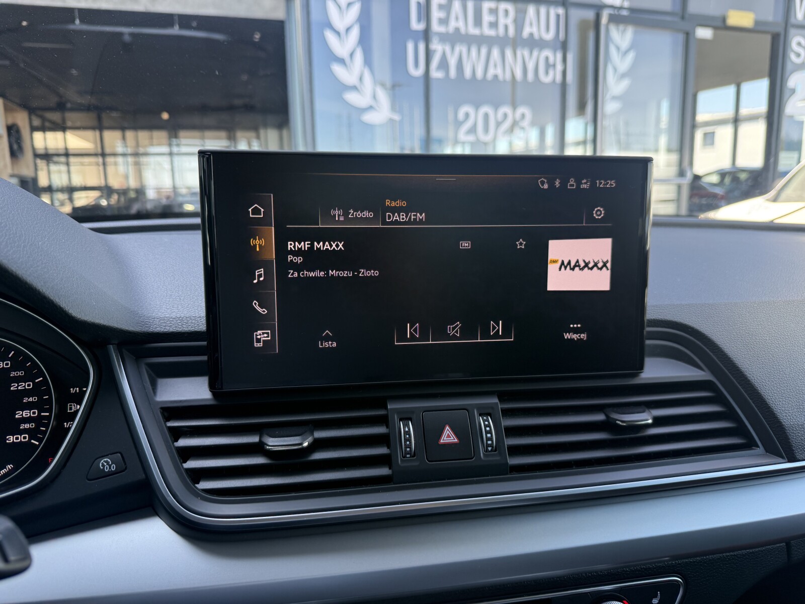 Audi Q5 Sportback - zdjęcie 19