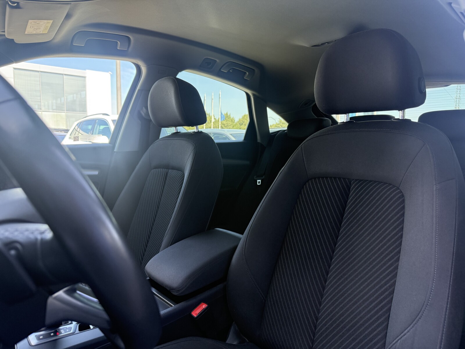 Audi Q5 Sportback - zdjęcie 14