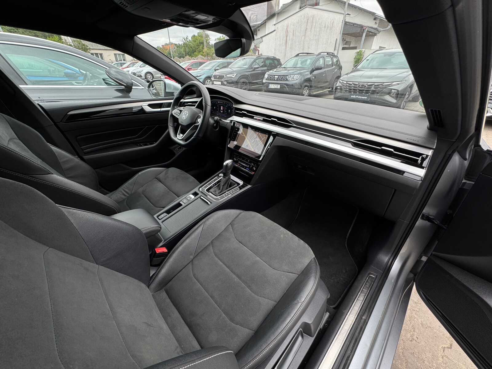 Volkswagen Arteon - zdjęcie 20