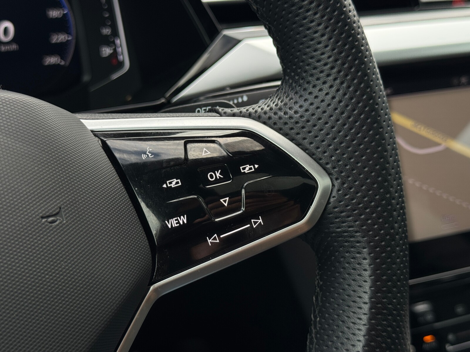 Volkswagen Arteon - zdjęcie 27