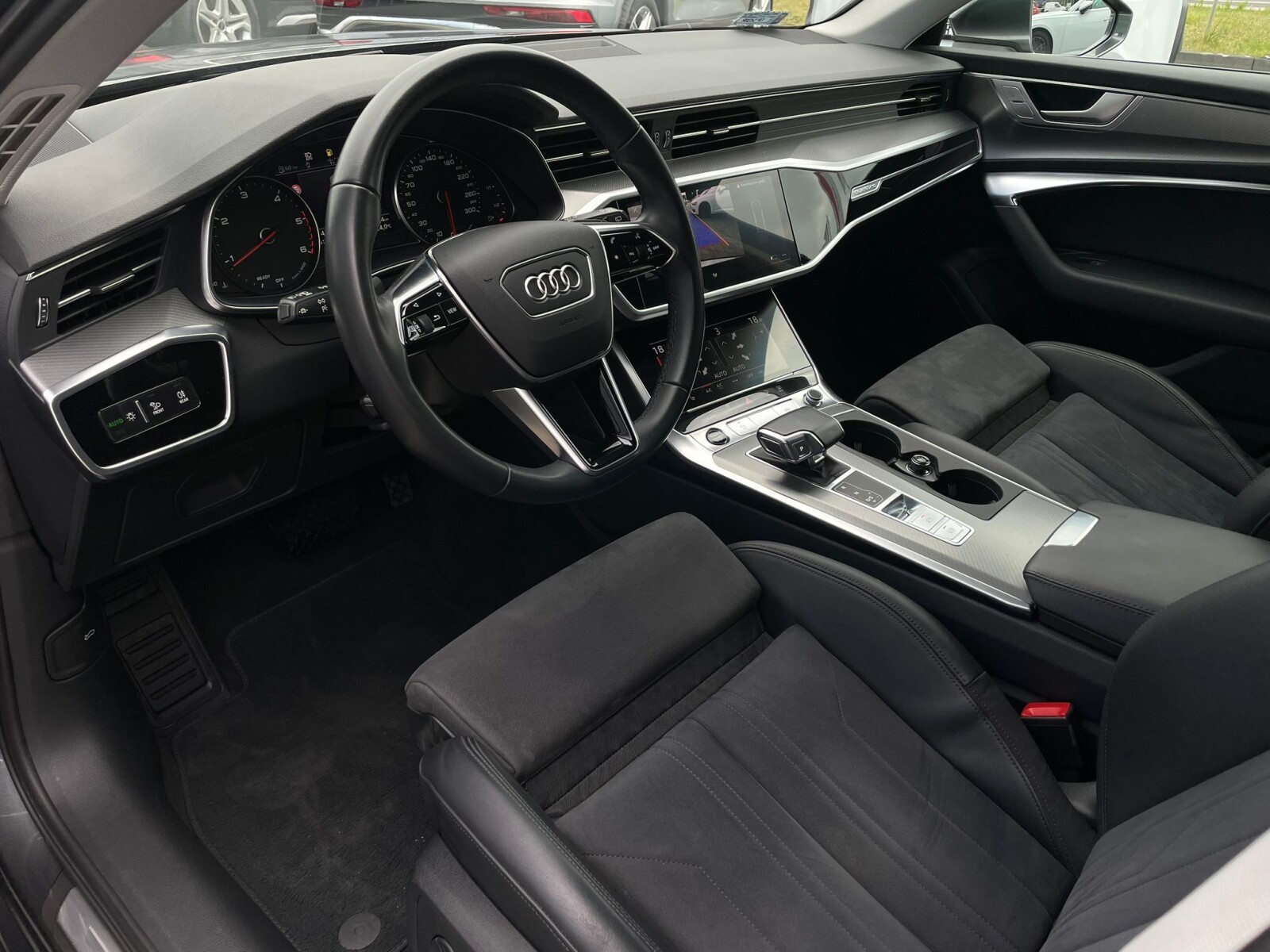 Audi A6 Avant - zdjęcie 19