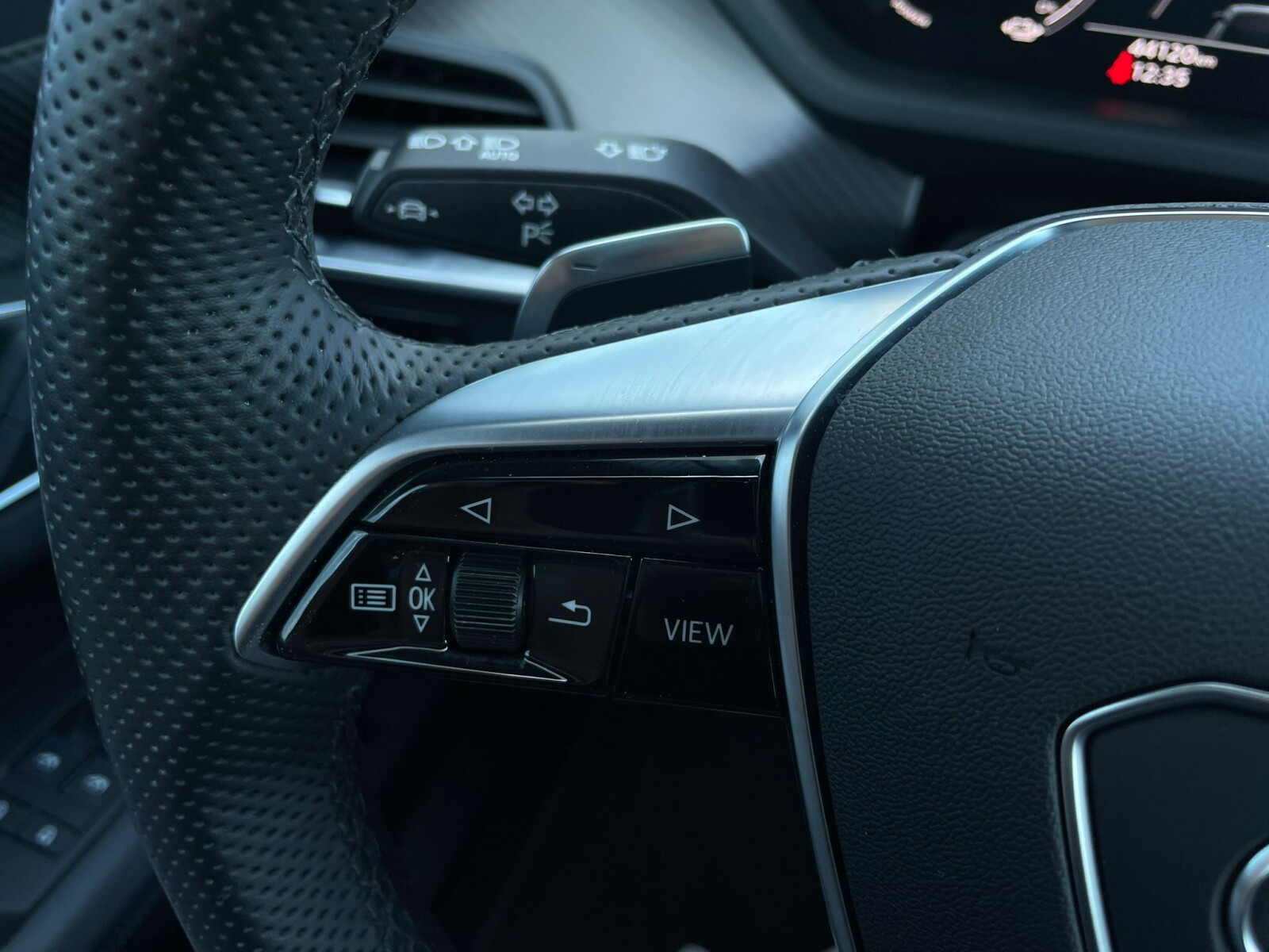 Audi e-tron GT - zdjęcie 24