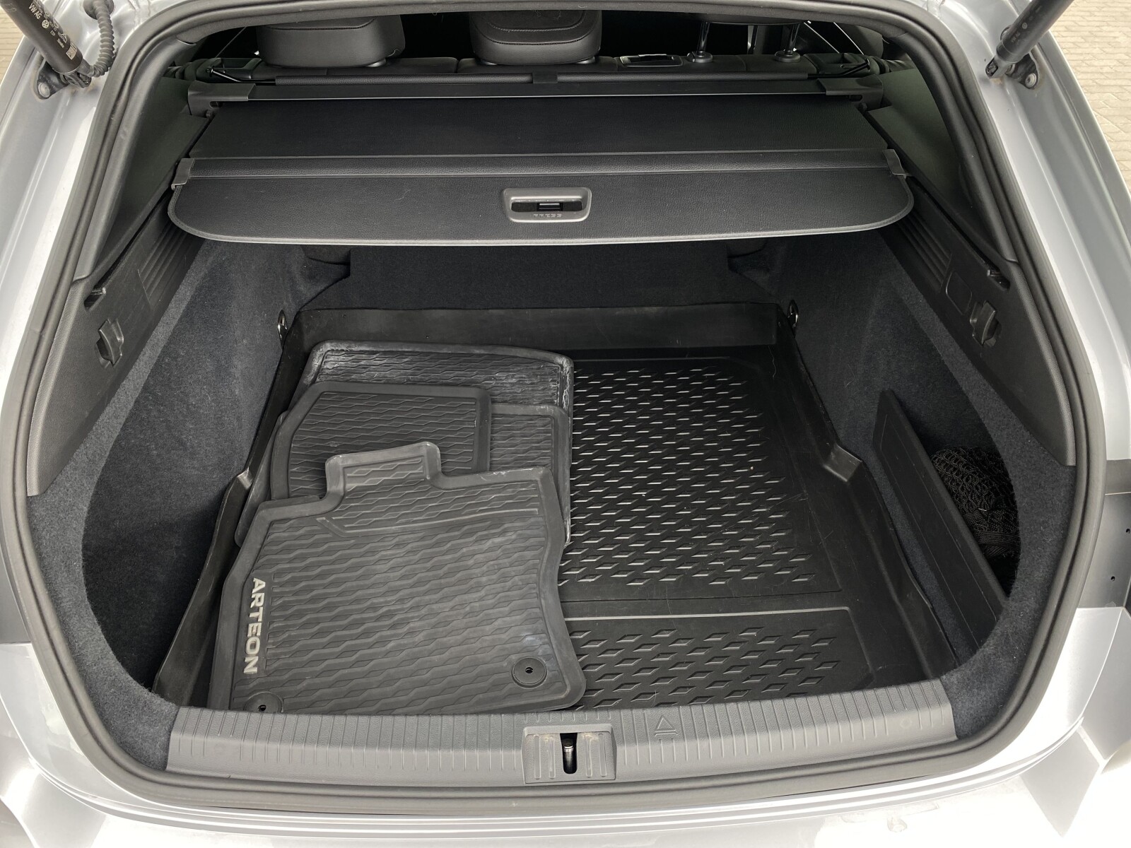 Volkswagen Arteon Shooting Brake - zdjęcie 36