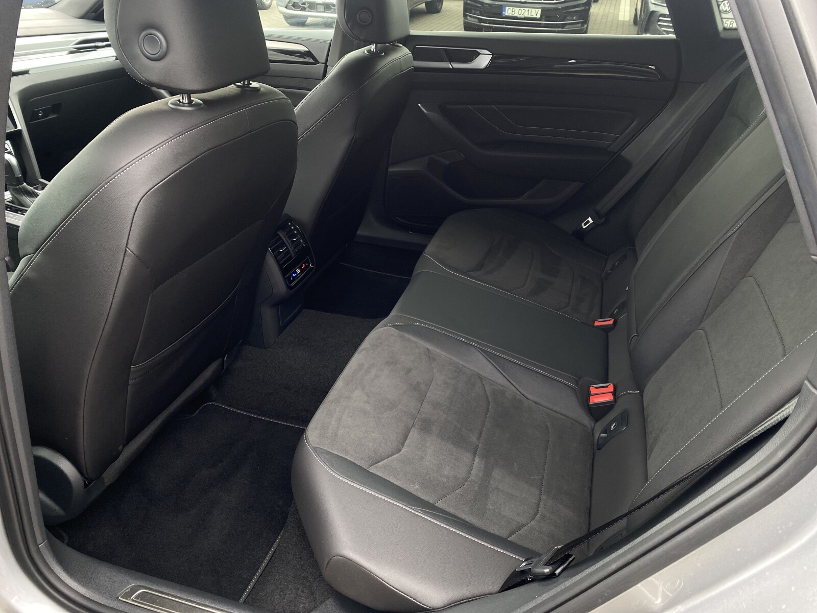 Volkswagen Arteon Shooting Brake - zdjęcie 31