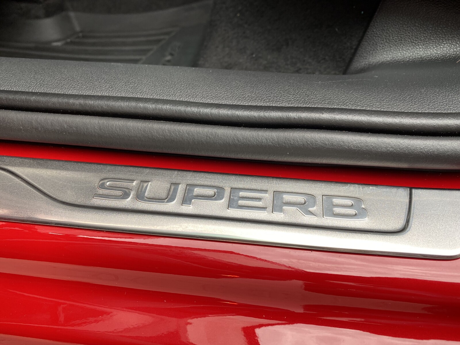 Škoda Superb - zdjęcie 11