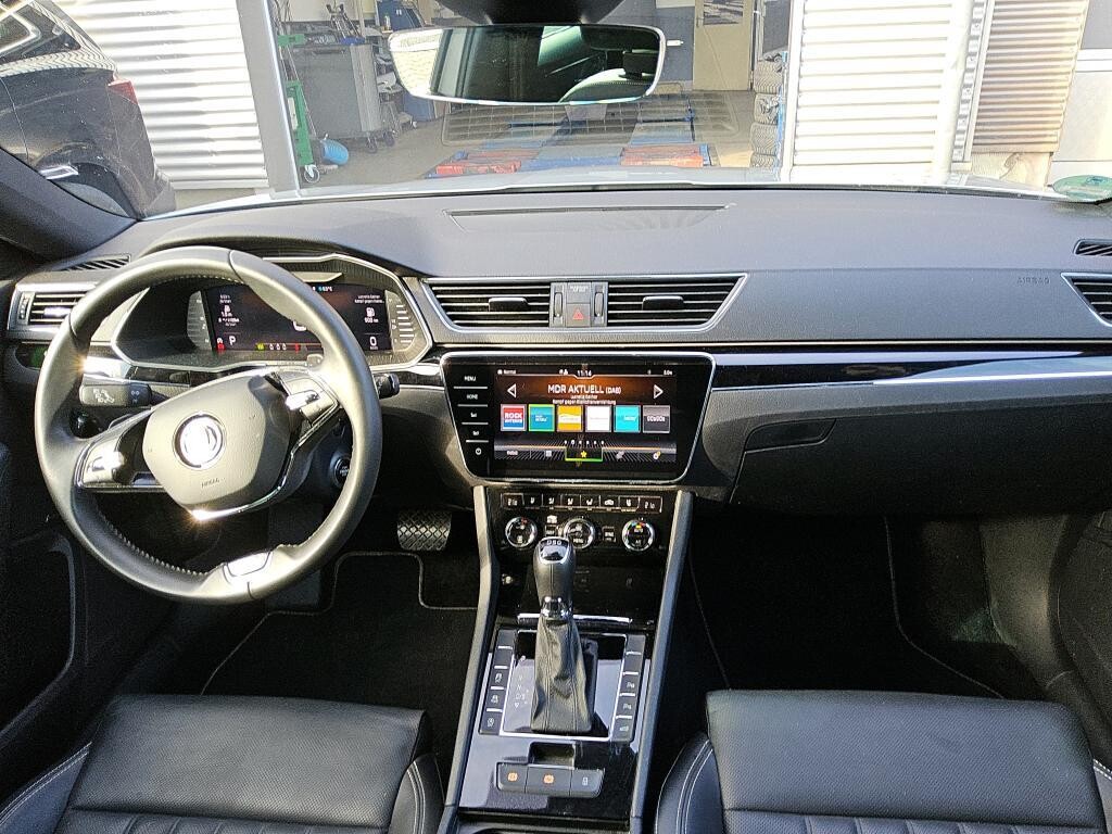 Škoda Superb - zdjęcie 6