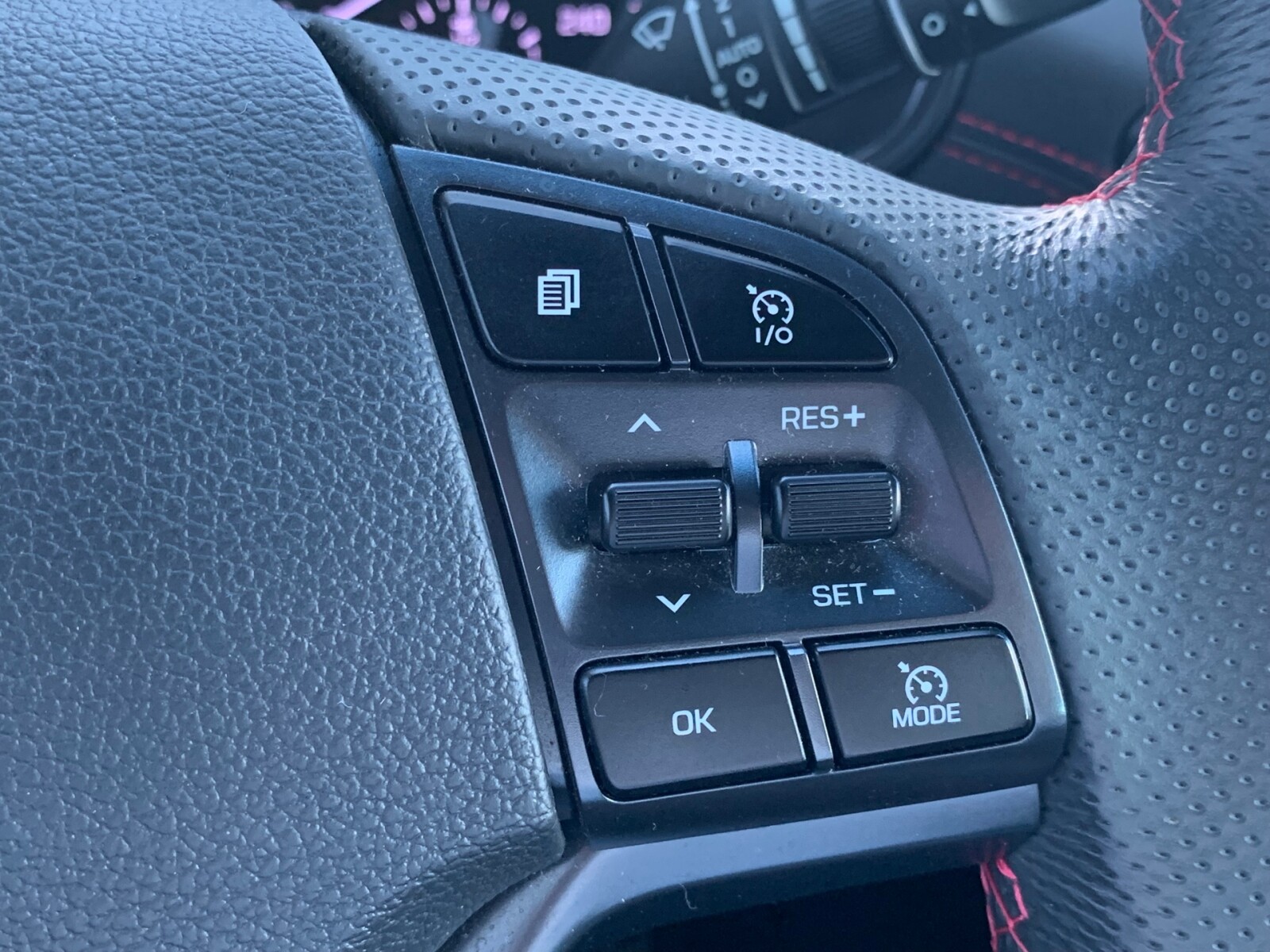 Hyundai Tucson - zdjęcie 17