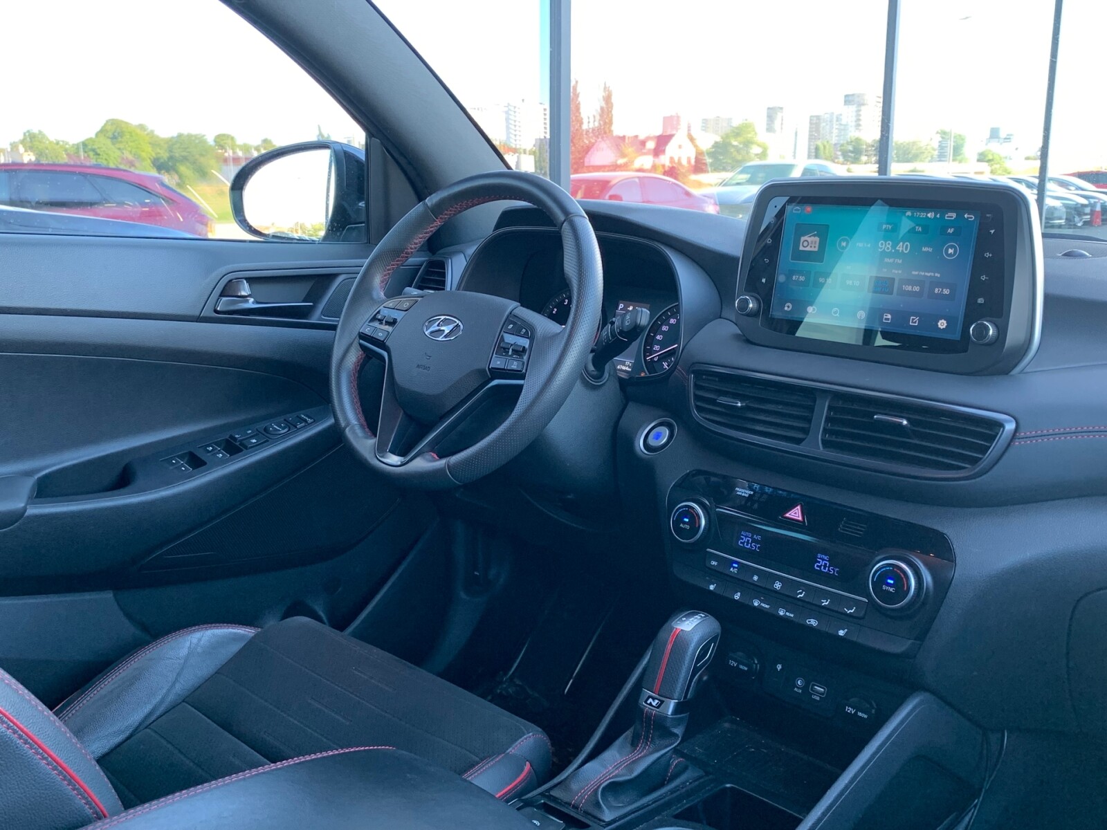 Hyundai Tucson - zdjęcie 13
