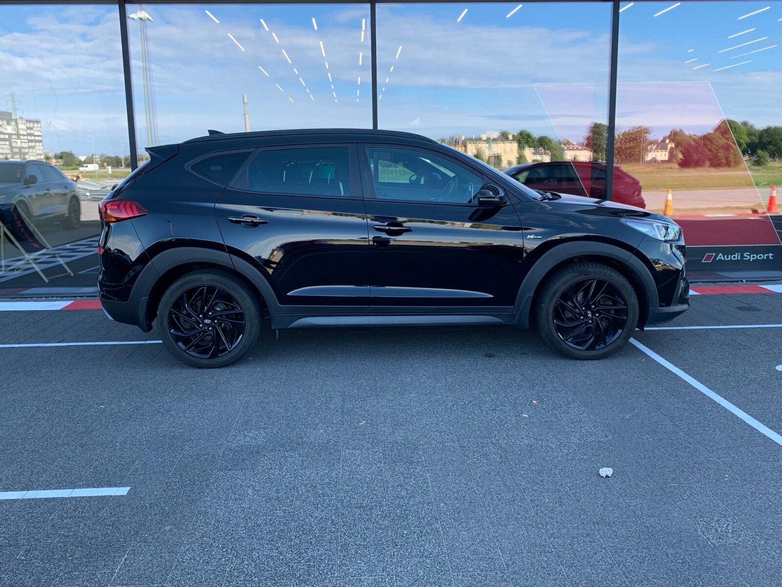 Hyundai Tucson - zdjęcie 6