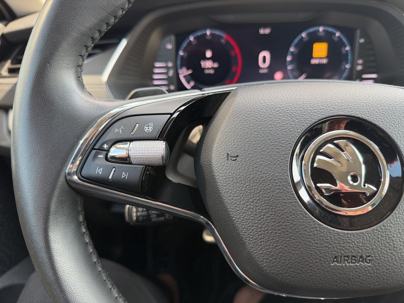 Škoda Octavia - zdjęcie 16
