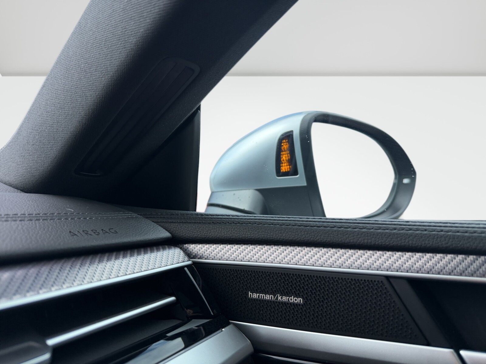 Volkswagen Arteon Shooting Brake - zdjęcie 31