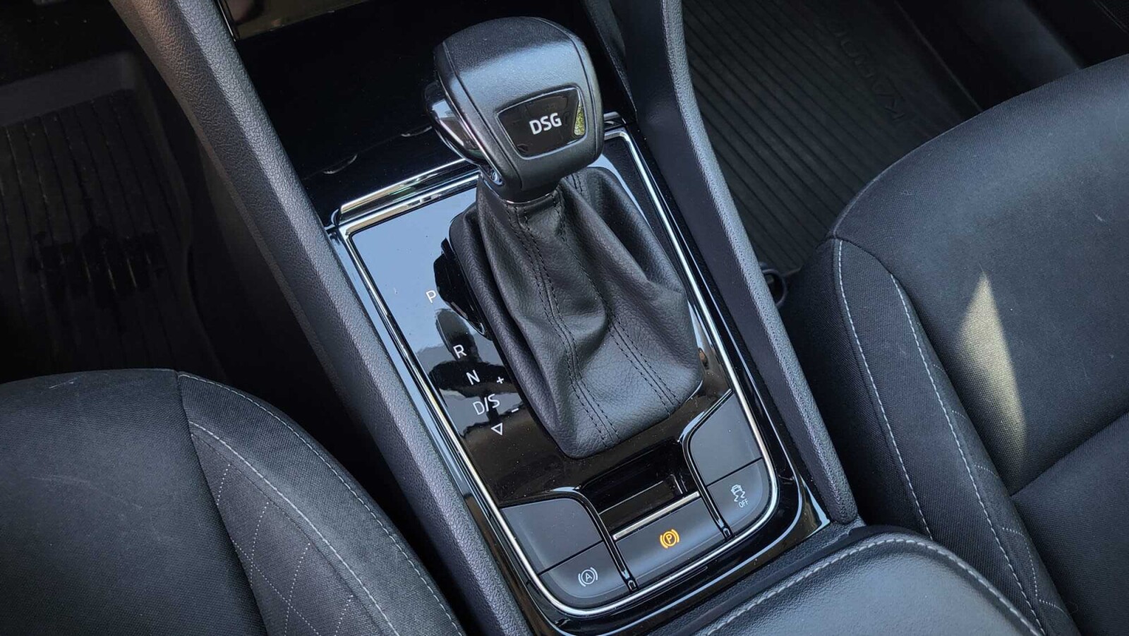 Škoda Karoq - zdjęcie 21