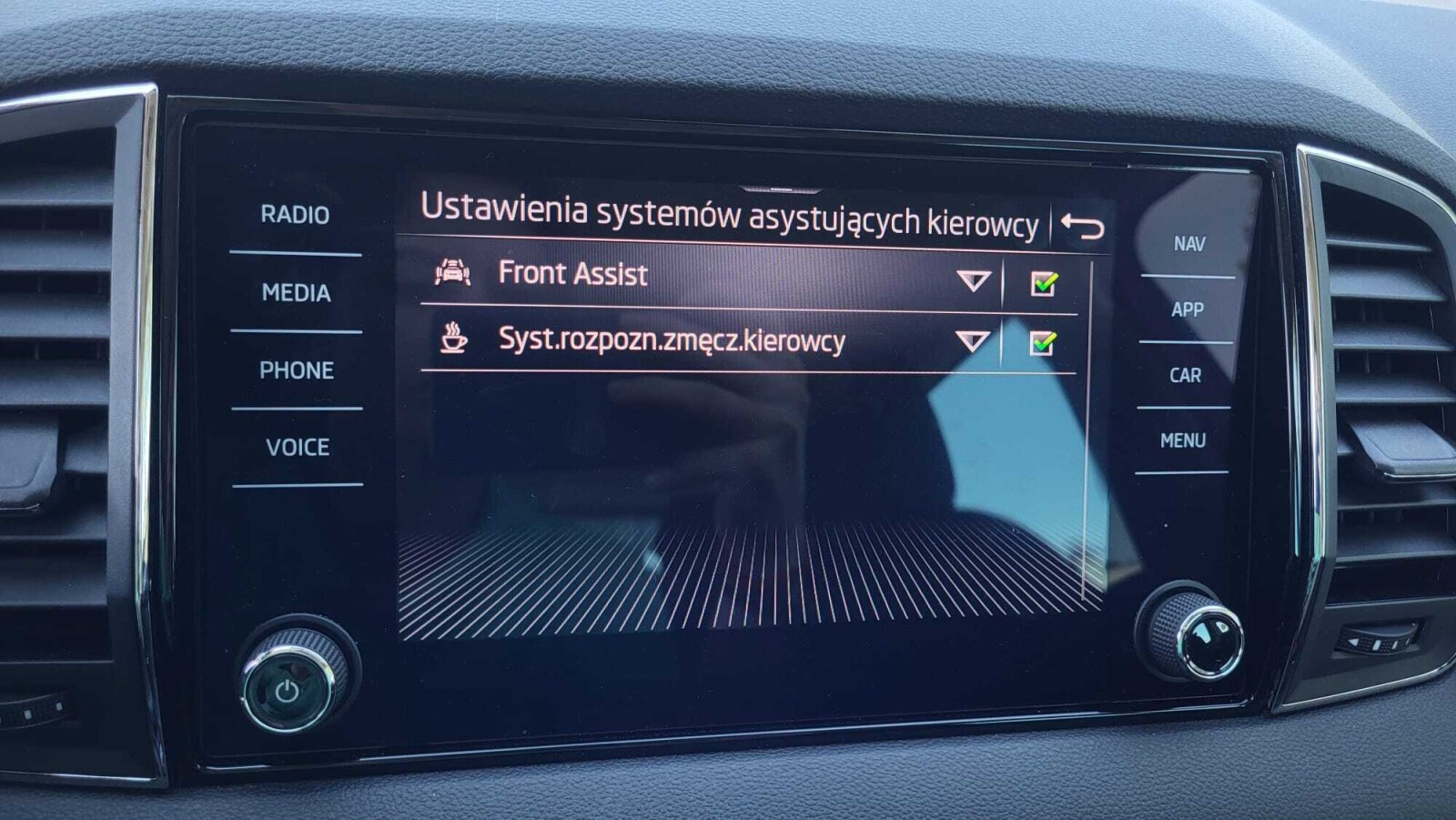Škoda Karoq - zdjęcie 30