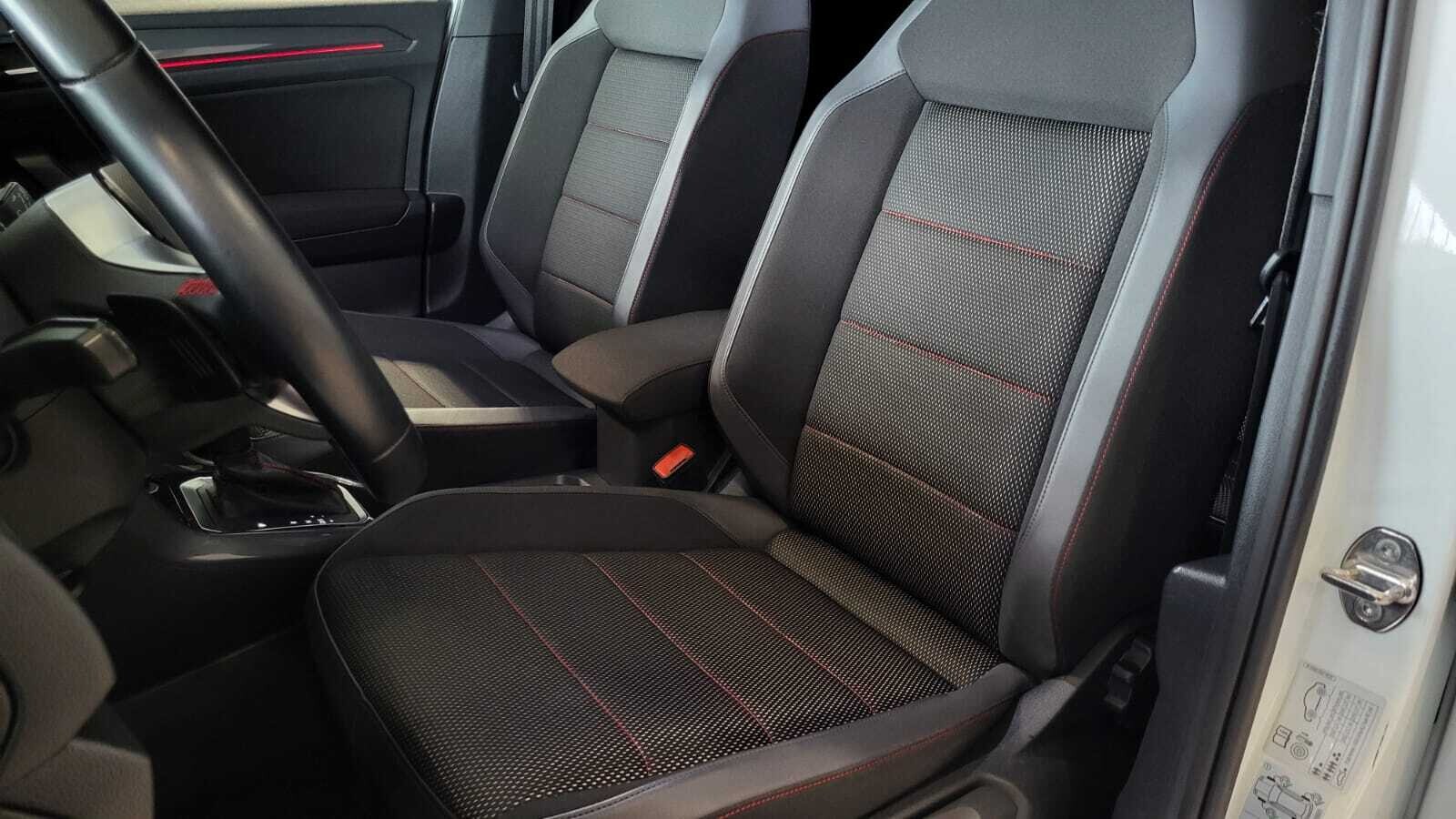 Volkswagen T-Roc - zdjęcie 10