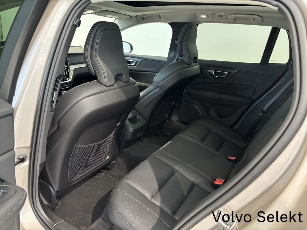 Volvo V60 - zdjęcie 25